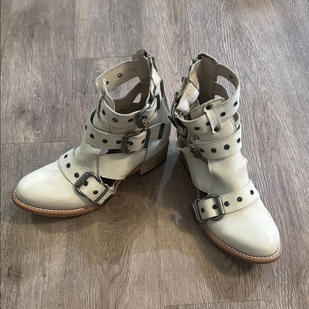 FreeBird GRACE booties